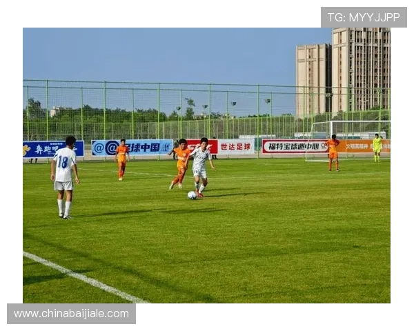真人视讯足球官网为足球爱好者打造沉浸式的比赛观看体验，实时解说与高清画质同步呈现